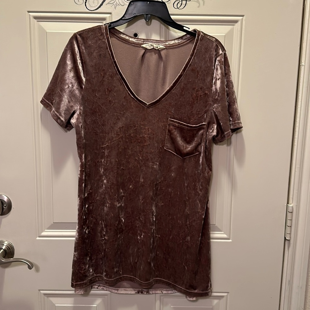 Woman's Velvet Leggin Tee Rose Smoke Short Sleeve top size M / S-55